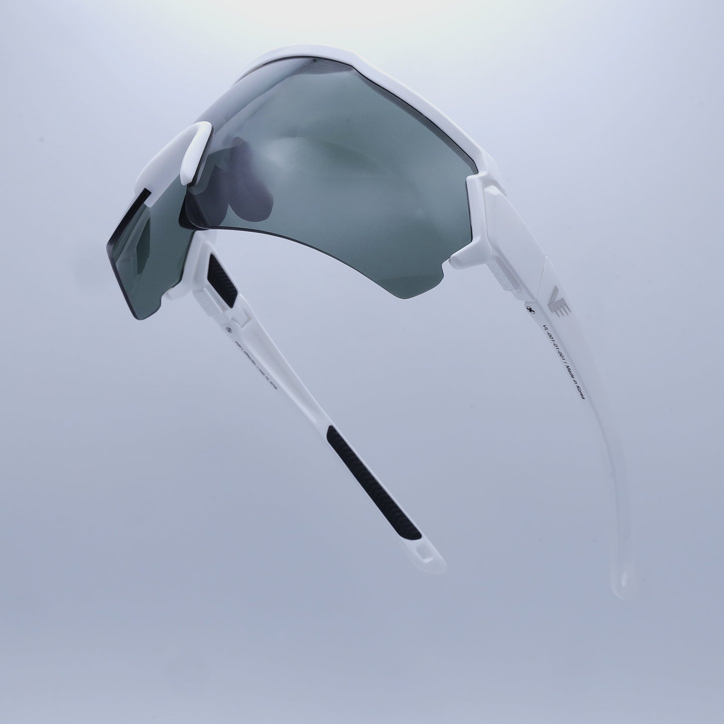 Vue - White - ColorPop Black Smoke Lens