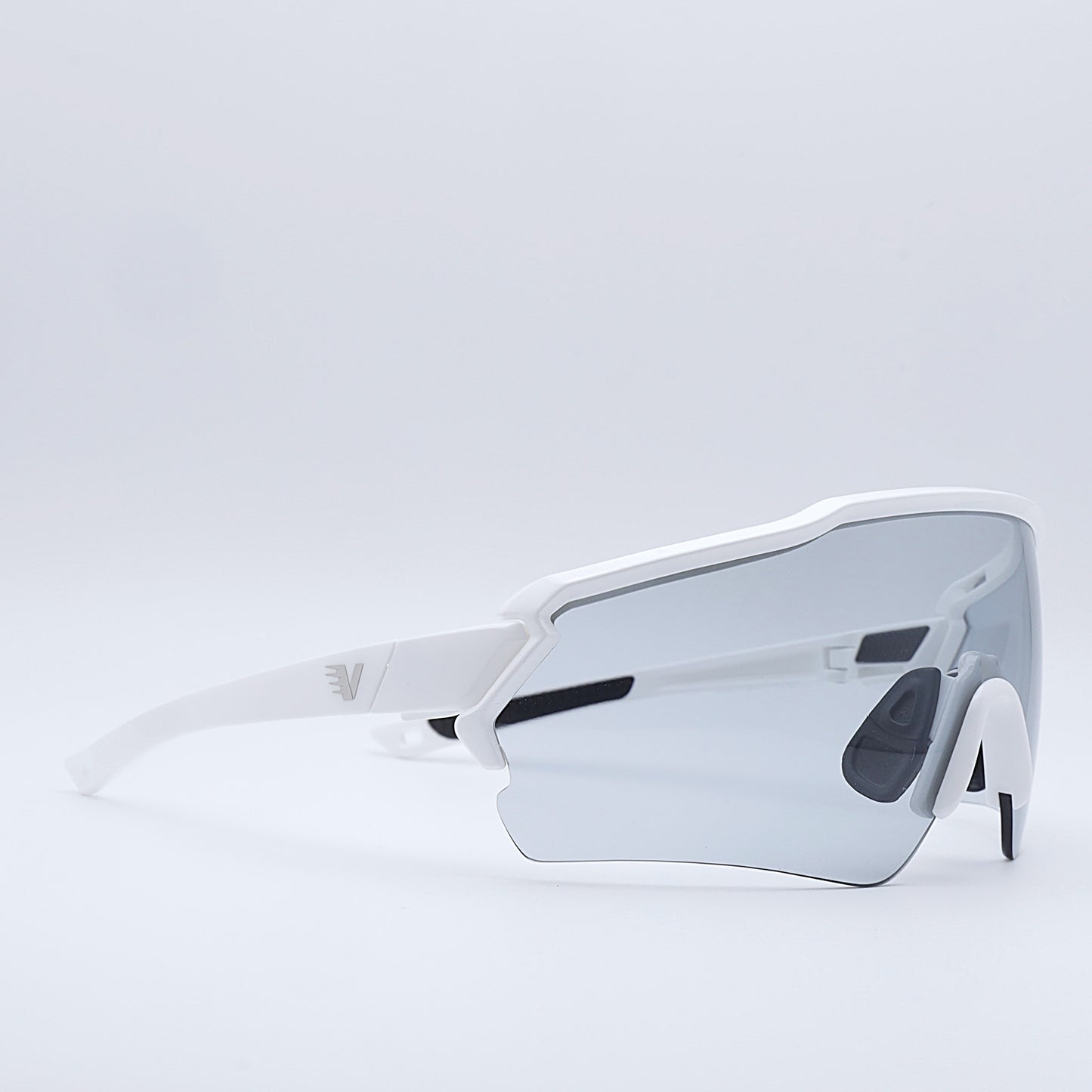 Vue - Pearl White - Photochrome 2.0 Lens