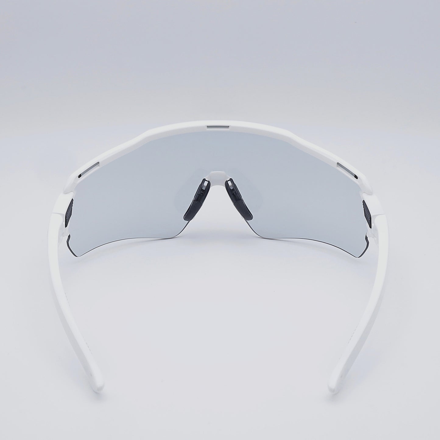 Vue - Pearl White - Photochrome 2.0 Lens